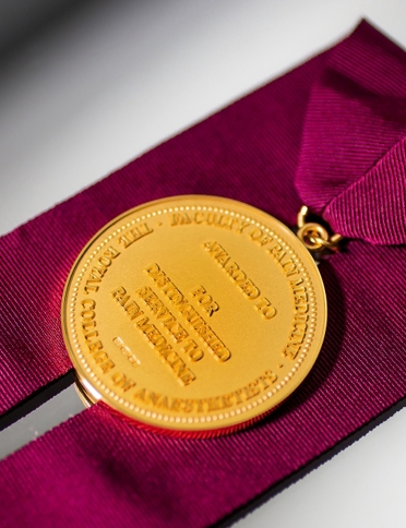 Gold Medal - portrait listing